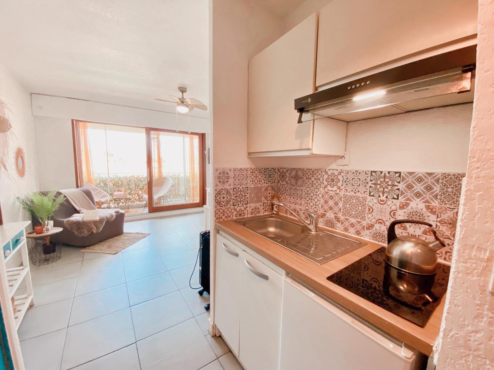 Appartement Coup De Coeur Avec Parking Et Piscine - 131 กาเนต์-อ็อง-รูสซียง ภายนอก รูปภาพ